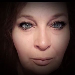 Meet your Posher, Jodi